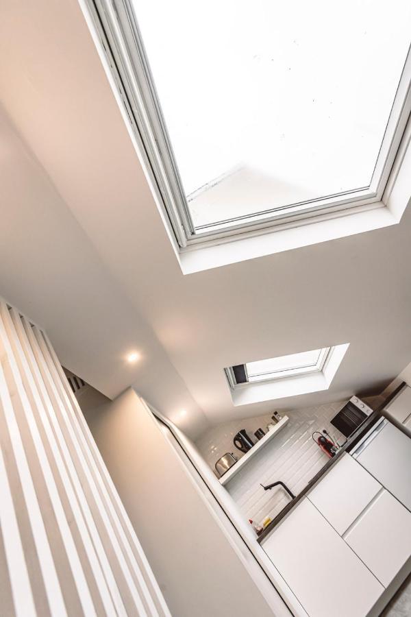 Le Coquet Logement Climatise Face A La Cathedrale - 3G Reims Exterior photo